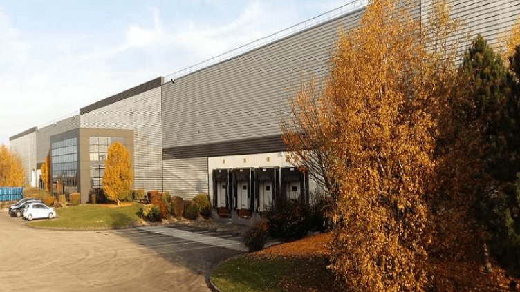JLL accompagne Vatry C-Log