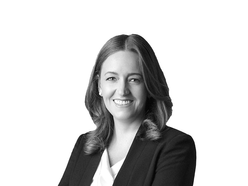 Laura Lallis headshot