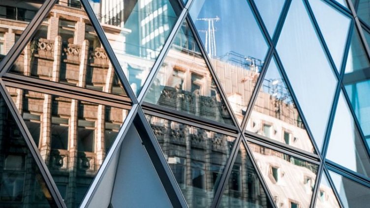 Solutions (re)imagine pour réinventer l'immobilier, les bureaux et modes de travail